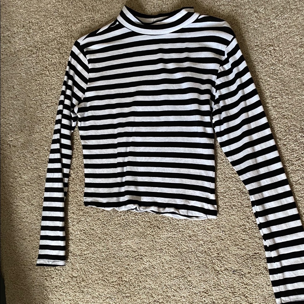 Stripped mock neck long sleeve